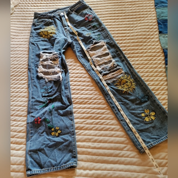 SHEIN Denim - Shein distressed painted jeans